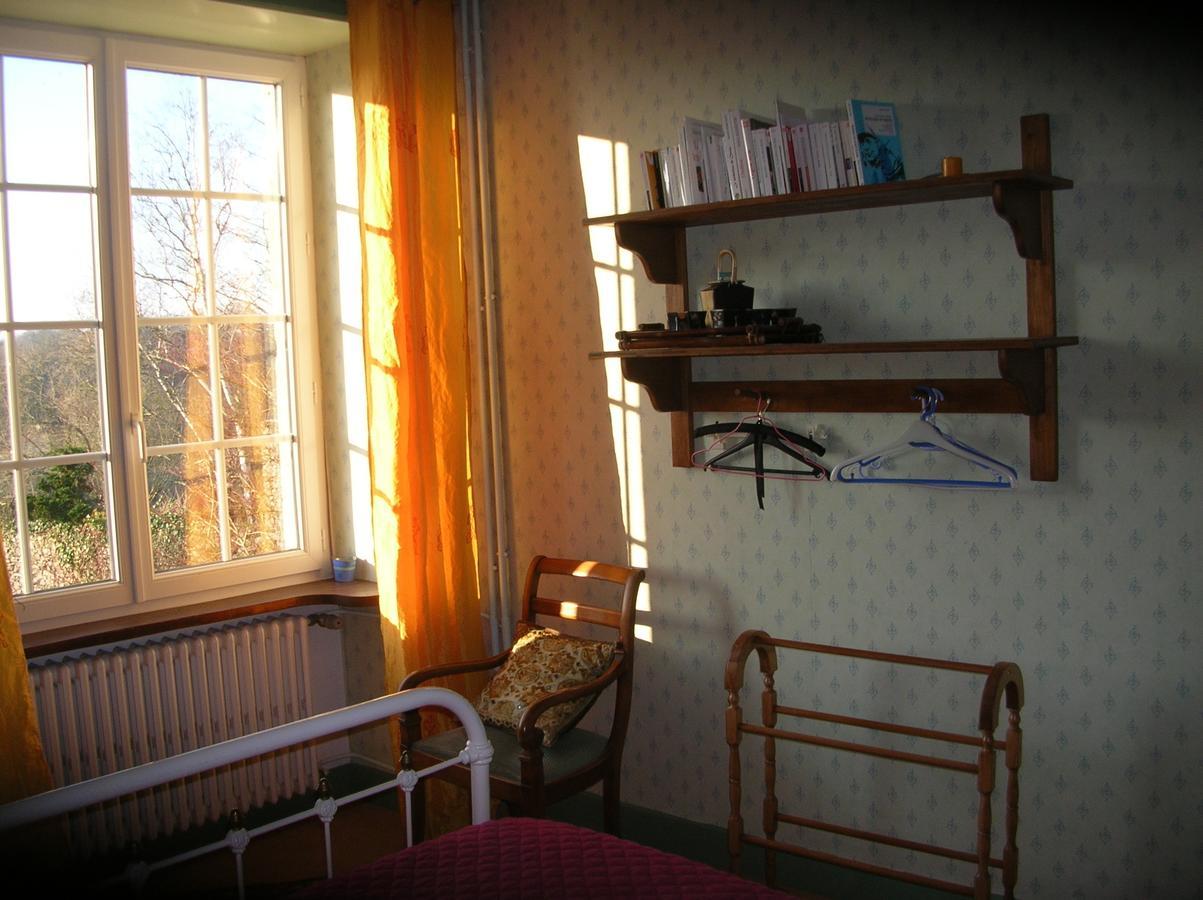 B&B "Les Remparts" Vouvant Номер фото